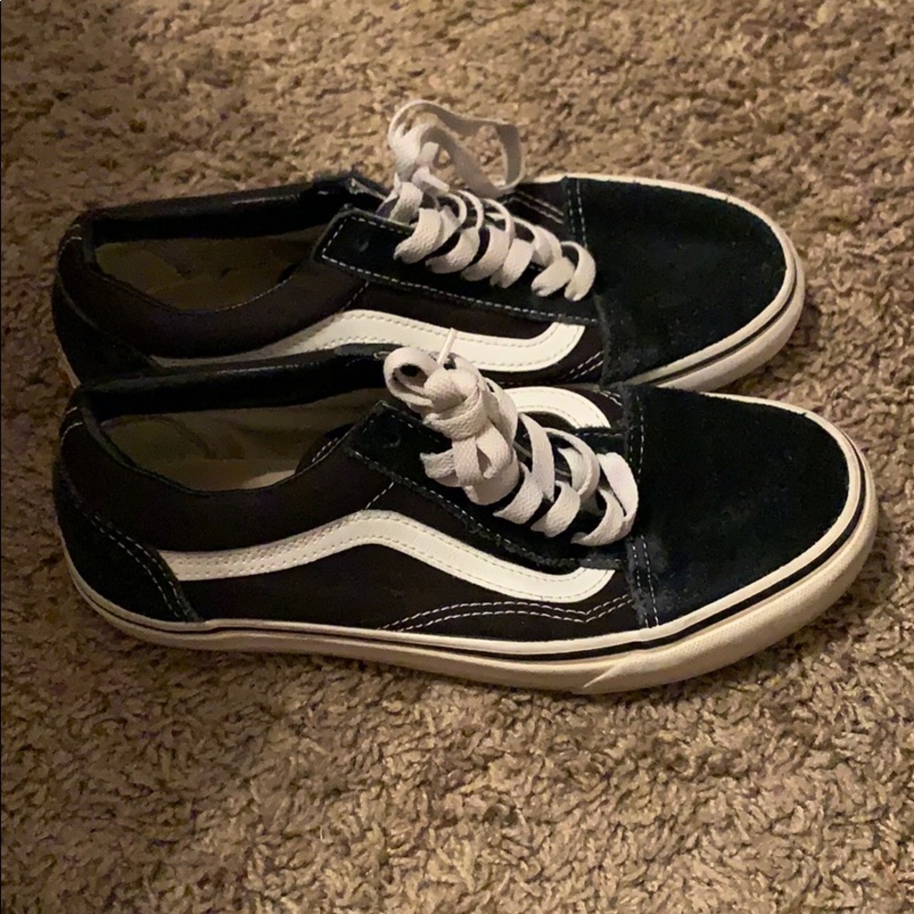 Vans! - Picture 4 of 4